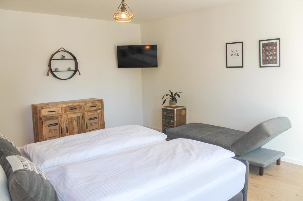 New York - Fuer Freunde & Familien, Stadtnah, Parkplatz, E-ladestation, Gitterbox Fuer Fahrraeder, Fitnessstudio, Digitale Gaestemappe Mit Restaurant- Und Unternehmenstipps Apartment
