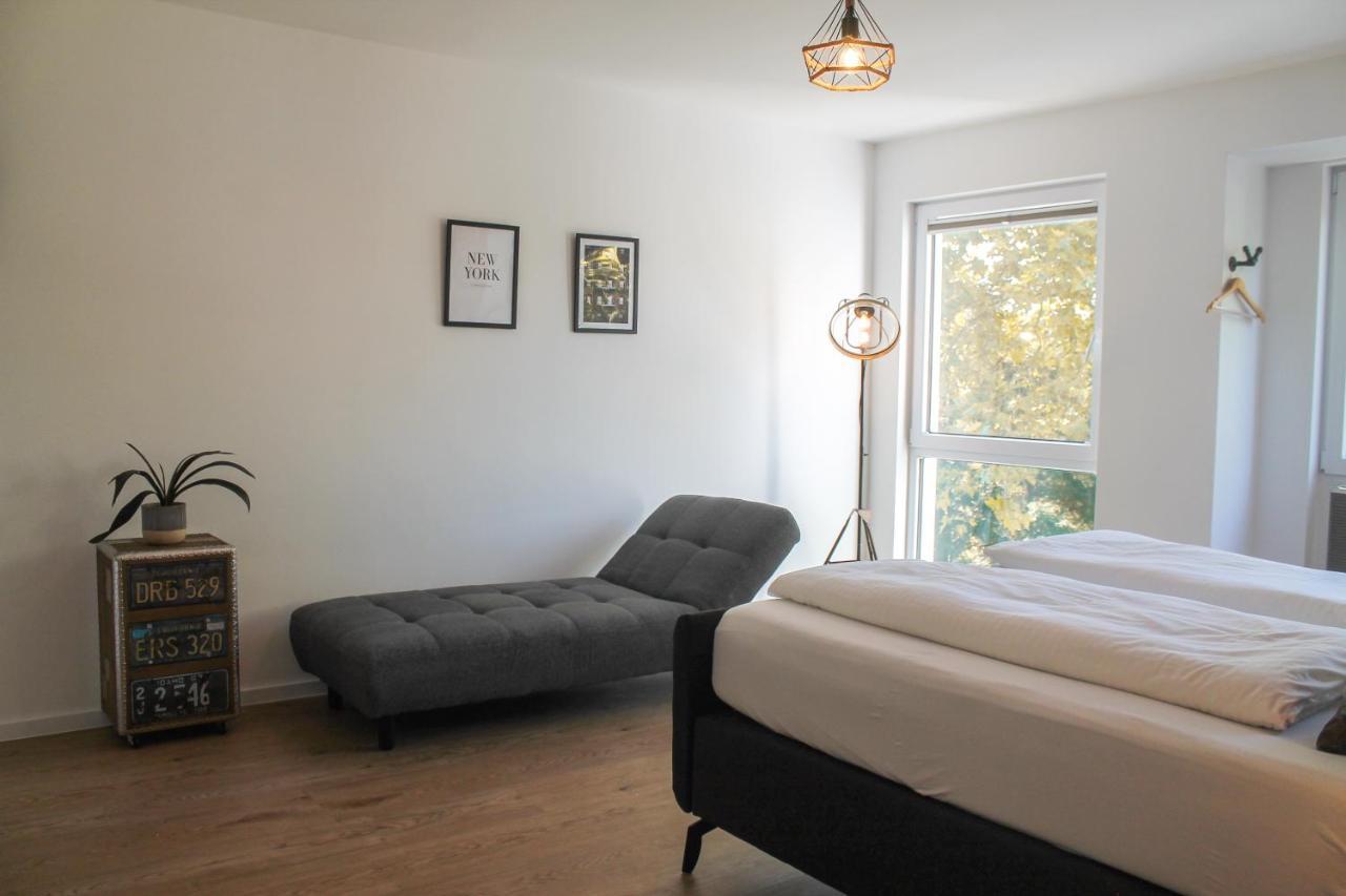 New York - Fuer Freunde & Familien, Stadtnah, Parkplatz, E-ladestation, Gitterbox Fuer Fahrraeder, Fitnessstudio, Digitale Gaestemappe Mit Restaurant- Und Unternehmenstipps Apartment