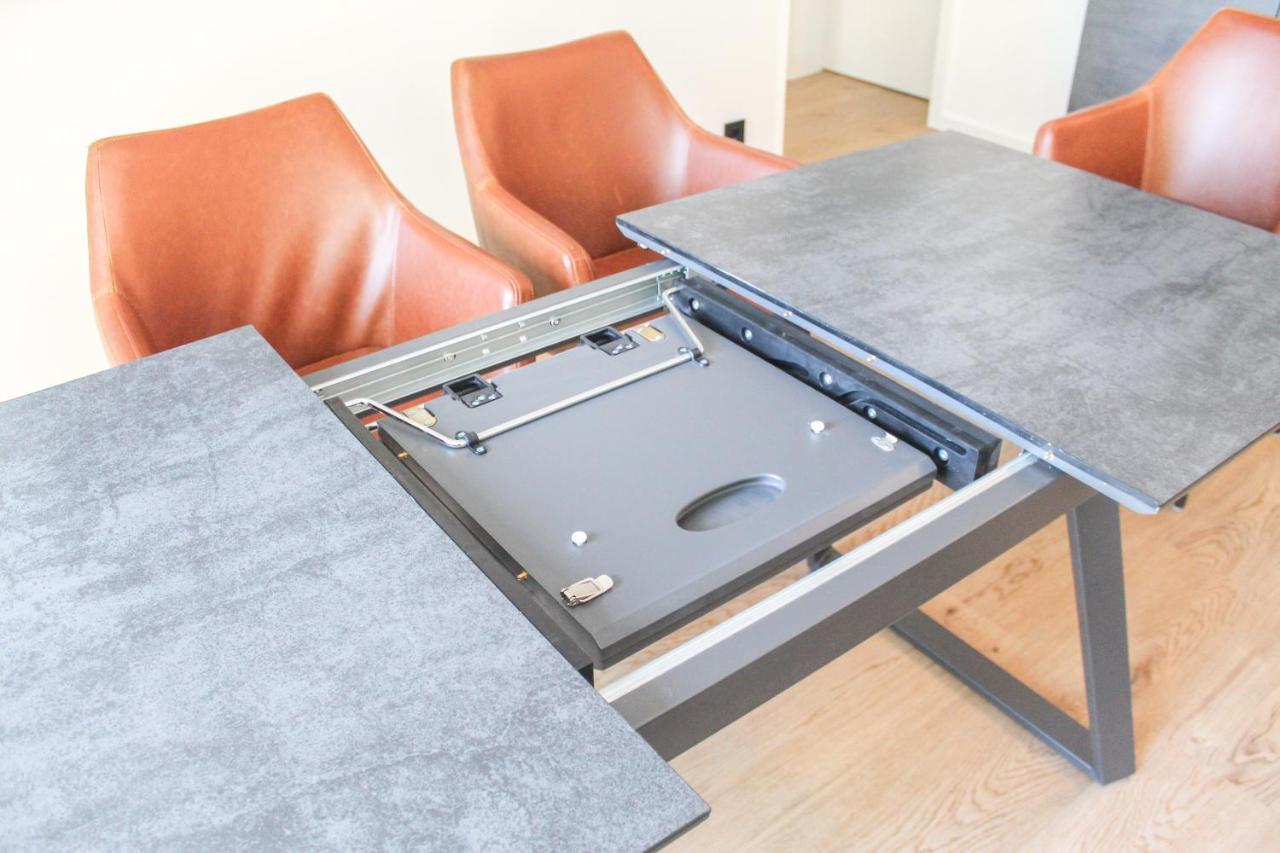 New York - Fuer Freunde & Familien, Stadtnah, Parkplatz, E-ladestation, Gitterbox Fuer Fahrraeder, Fitnessstudio, Digitale Gaestemappe Mit Restaurant- Und Unternehmenstipps *
